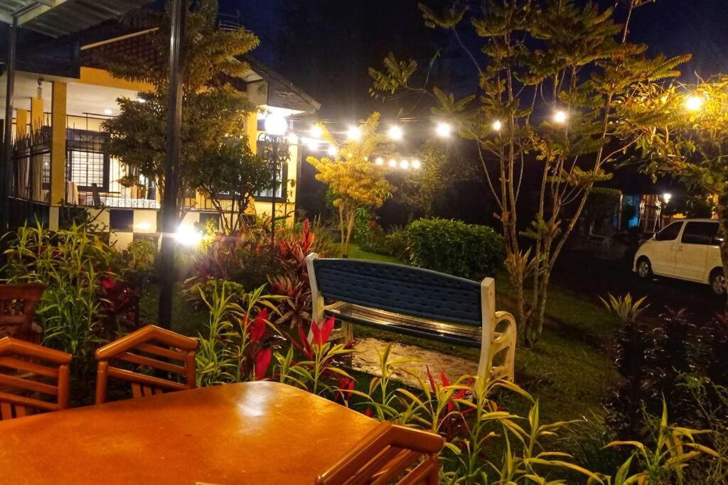 Designer Villa Tokyo Cianjur Eksteriør bilde