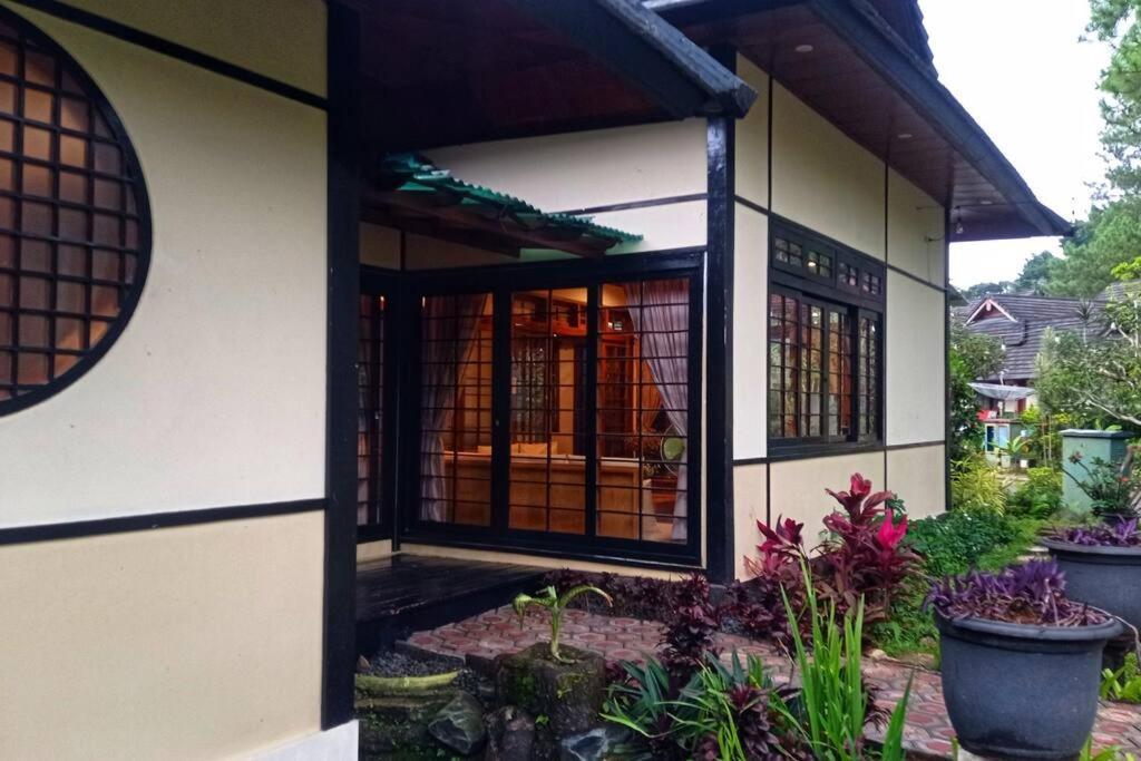Designer Villa Tokyo Cianjur Eksteriør bilde
