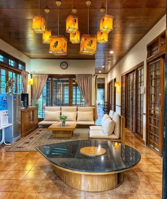 Designer Villa Tokyo Cianjur Eksteriør bilde