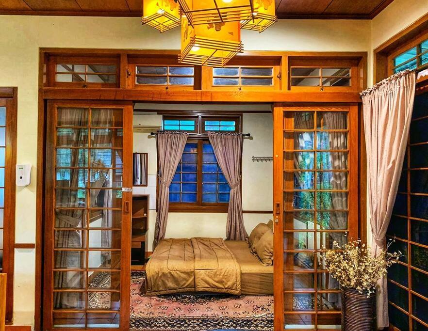 Designer Villa Tokyo Cianjur Eksteriør bilde